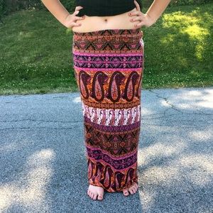 - Pink Paisley Maxiskirt SZ L! NEW!